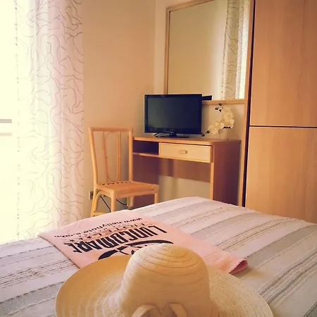 Hotel Lungomare Отель Беллария-Иджеа-Марина